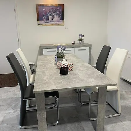 Riky Centrum Prestanov