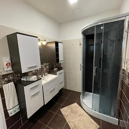 Apartment Riky Centrum *